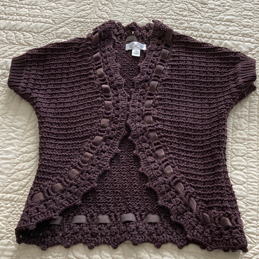 Ann Taylor Loft Sweater size XS